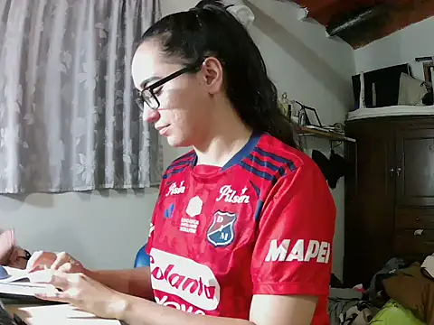 brittanycheeks online show from 24, 9, 2025