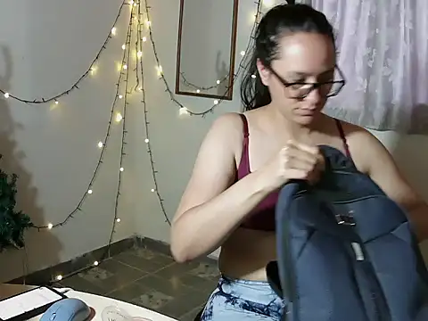 brittanycheeks online show from 11, 9, 2025