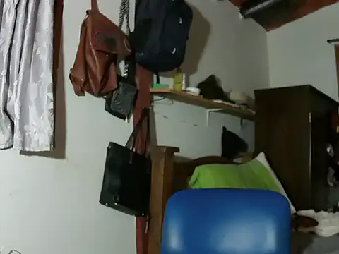 brittanycheeks online show from 11, 10, 2025