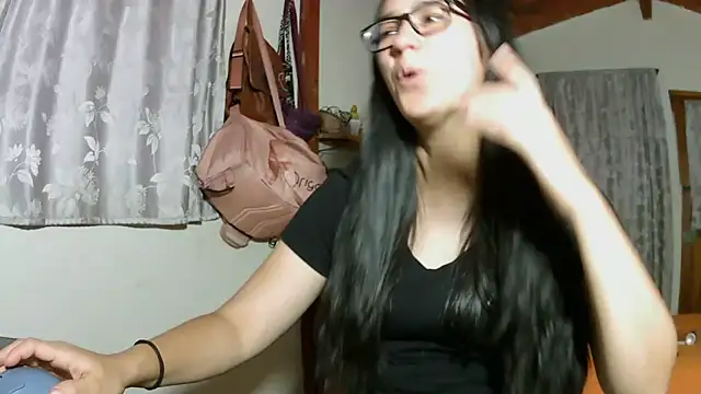 brittanycheeks online show from 30, 9, 2025