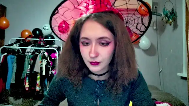 JoannaTompson online show from 16, 10, 2025