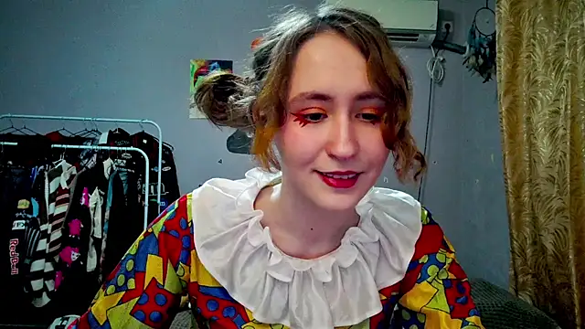 JoannaTompson online show from 22, 3, 2025