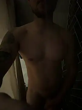 Snapshot of tjuodziauskas chatting on 5, 2, 2026 tjuodziauskas online show from 5, 2, 2026