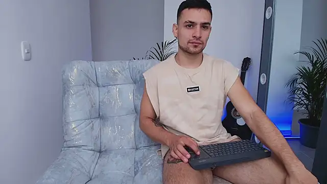 Aron-santoro online show from 29, 10, 2025