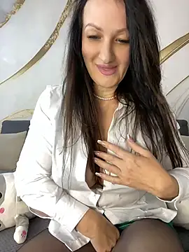 Katie-n online show from 30, 6, 2026