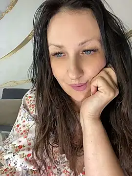Katie-n online show from 4, 8, 2026