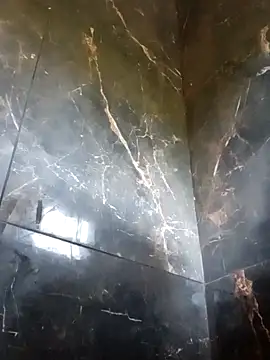 Snapshot of carlos40404 chatting on 11, 11, 2025 carlos40404 online show from 11, 11, 2025