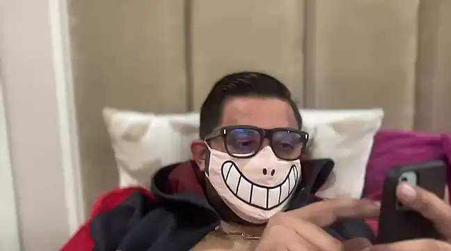 slavekinky001 online show from 11, 1, 2025