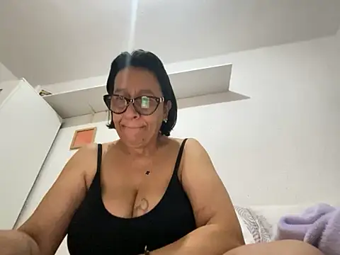 sweeviolet online show from 6, 5, 2026