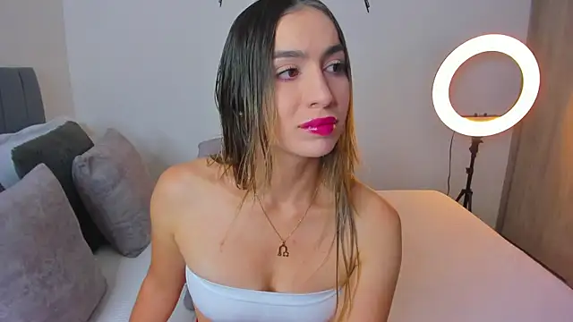 im sarah34 online show from 22, 3, 2025