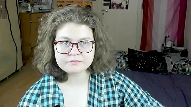 Sashy Way online show from 25, 10, 2025