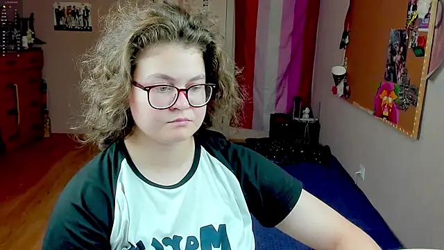 Sashy Way online show from 8, 9, 2025