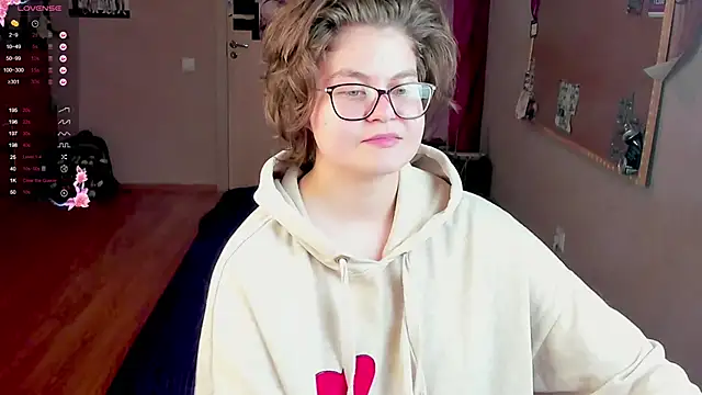 Sashy Way online show from 5, 1, 2025