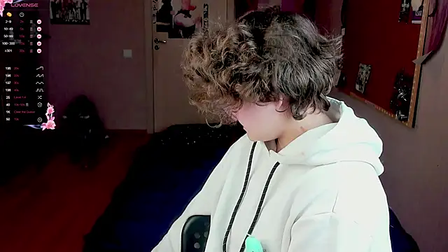 Sashy Way online show from 28, 1, 2025