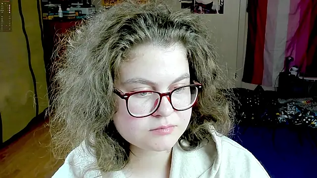 Sashy Way online show from 11, 10, 2025