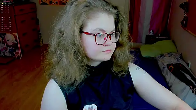 Snapshot of Sashy_Way chatting on 10, 7, 2026 Sashy Way online show from 10, 7, 2026