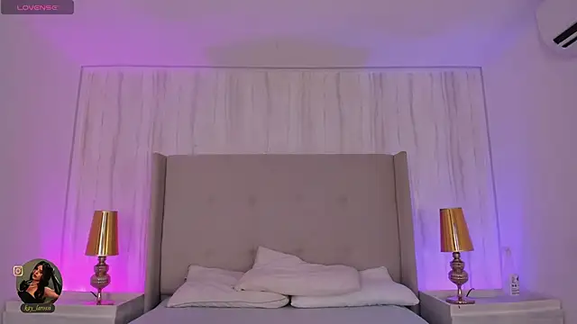 kaylarossi online show from 19, 5, 2026