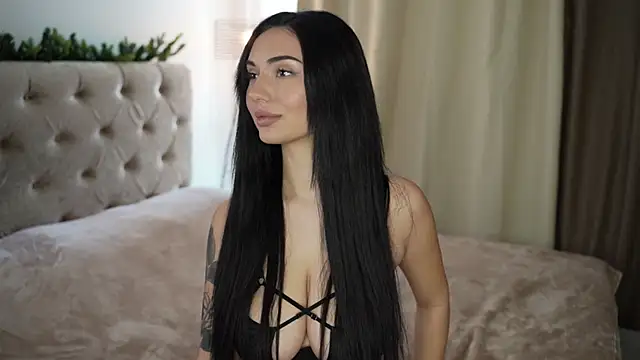 LindaWarners online show from 28, 2, 2025