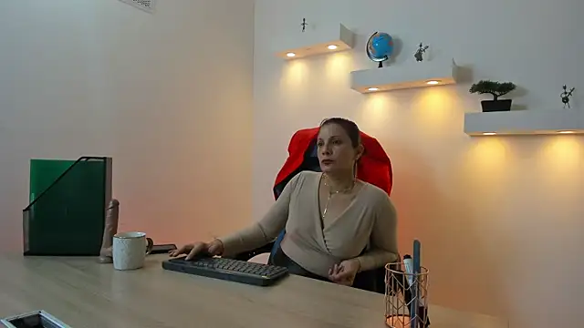 ada mclaine online show from 21, 3, 2026