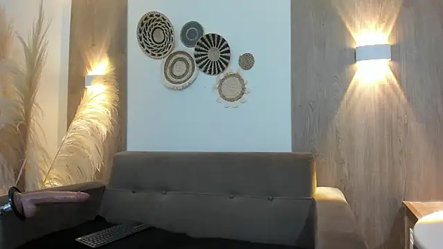 ada mclaine online show from 25, 2, 2026