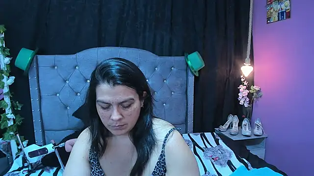 martina foxy  online show from 22, 3, 2025