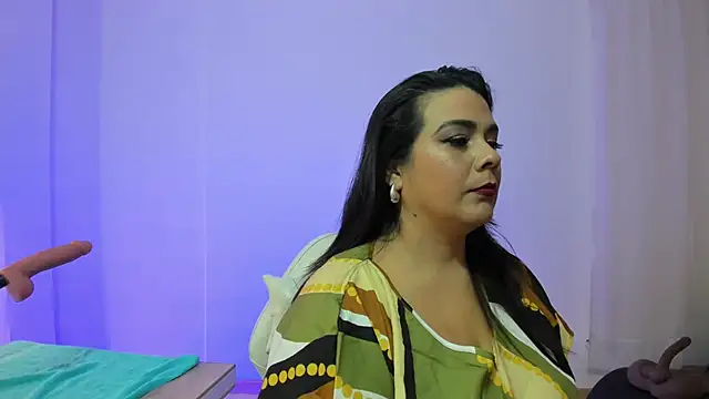 martina foxy  online show from 3, 10, 2025