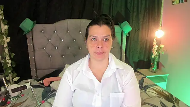 martina foxy  online show from 18, 3, 2025