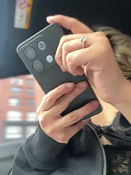 Mila Morgan online show from 11, 3, 2025