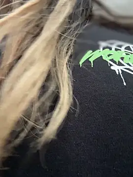 Mila Morgan online show from 18, 10, 2025