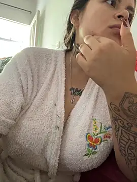 ivanna rivera online show from 4, 10, 2025