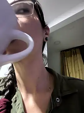 Andromeda-jade online show from 15, 1, 2026