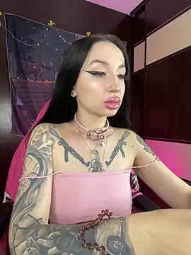 Molly  Moon online show from 2, 10, 2025