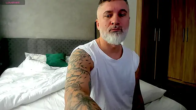 BlowMyXXL online show from 16, 3, 2025