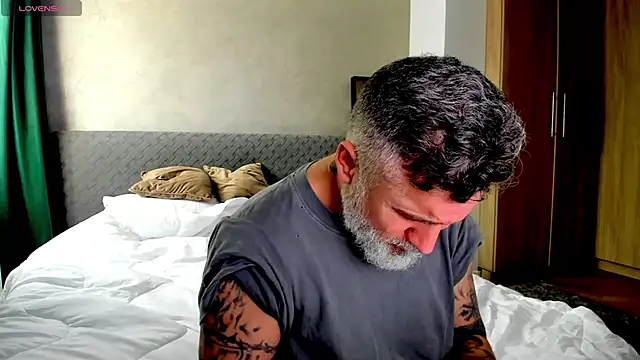 BlowMyXXL online show from 20, 2, 2025