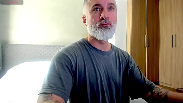 BlowMyXXL online show from 4, 3, 2025