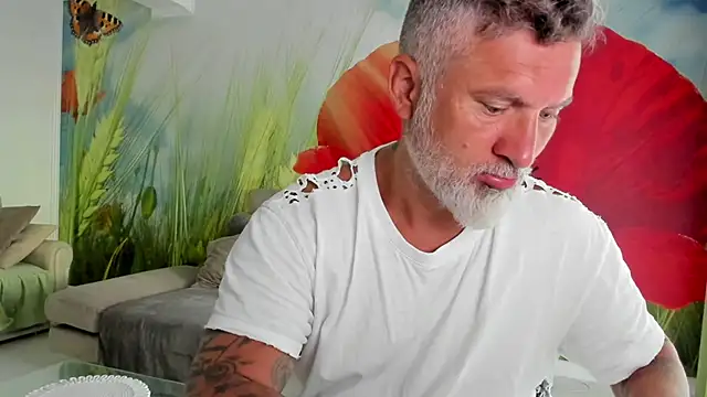 BlowMyXXL online show from 16, 5, 2026