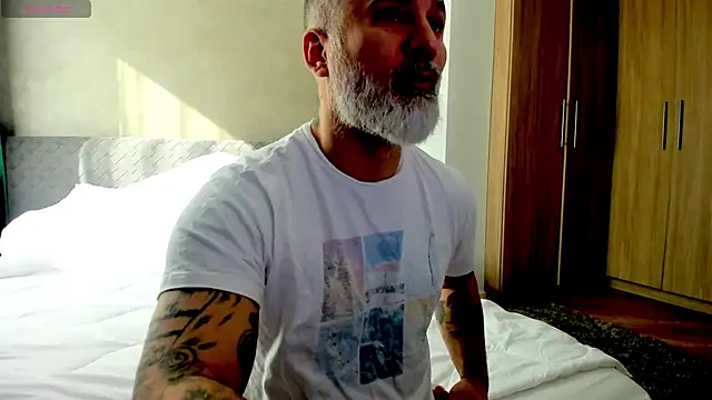 BlowMyXXL online show from 24, 2, 2025