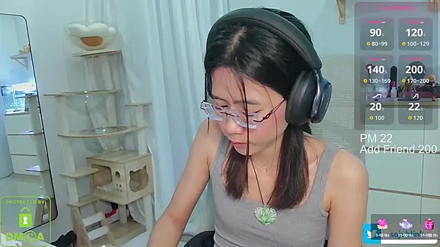 littlemiilk online show from 26, 9, 2025