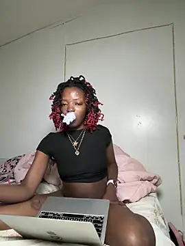 Snapshot of minimama69 chatting on 9, 6, 2026 minimama69 online show from 9, 6, 2026