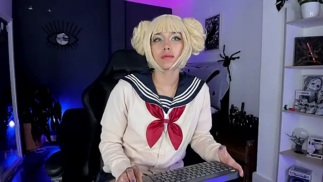 Raven Witch  online show from 18, 1, 2026