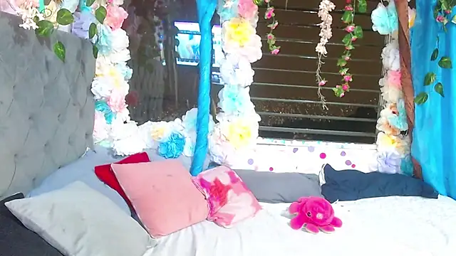 Karly coffe online show from 28, 11, 2025