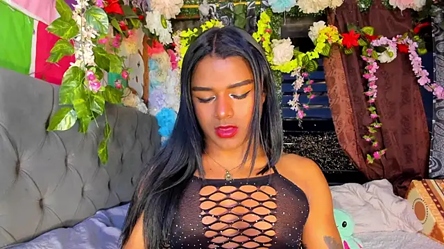 Snapshot of Karly_coffe chatting on 12, 6, 2026 Karly coffe online show from 12, 6, 2026
