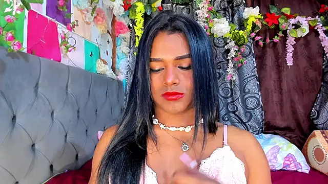 Snapshot of Karly_coffe chatting on 6, 7, 2026 Karly coffe online show from 6, 7, 2026