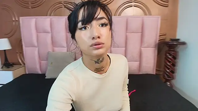 emmily keller19 online show from 31, 3, 2026