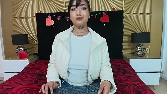 emmily keller19 online show from 7, 2, 2026