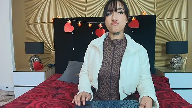 emmily keller19 online show from 5, 2, 2026