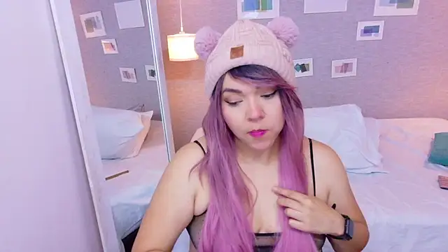 Cuckold lover69 online show from 26, 9, 2025