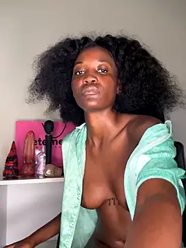 Fanclubbbbb online show from 23, 11, 2025