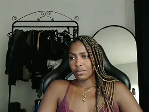 marisilva br online show from 10, 3, 2025