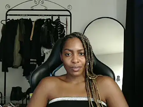 marisilva br online show from 4, 3, 2025